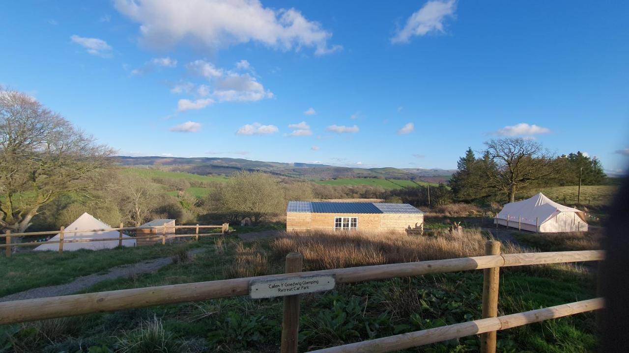 Hotel Calon Y Goedwig Glamping à Llandovery Extérieur photo