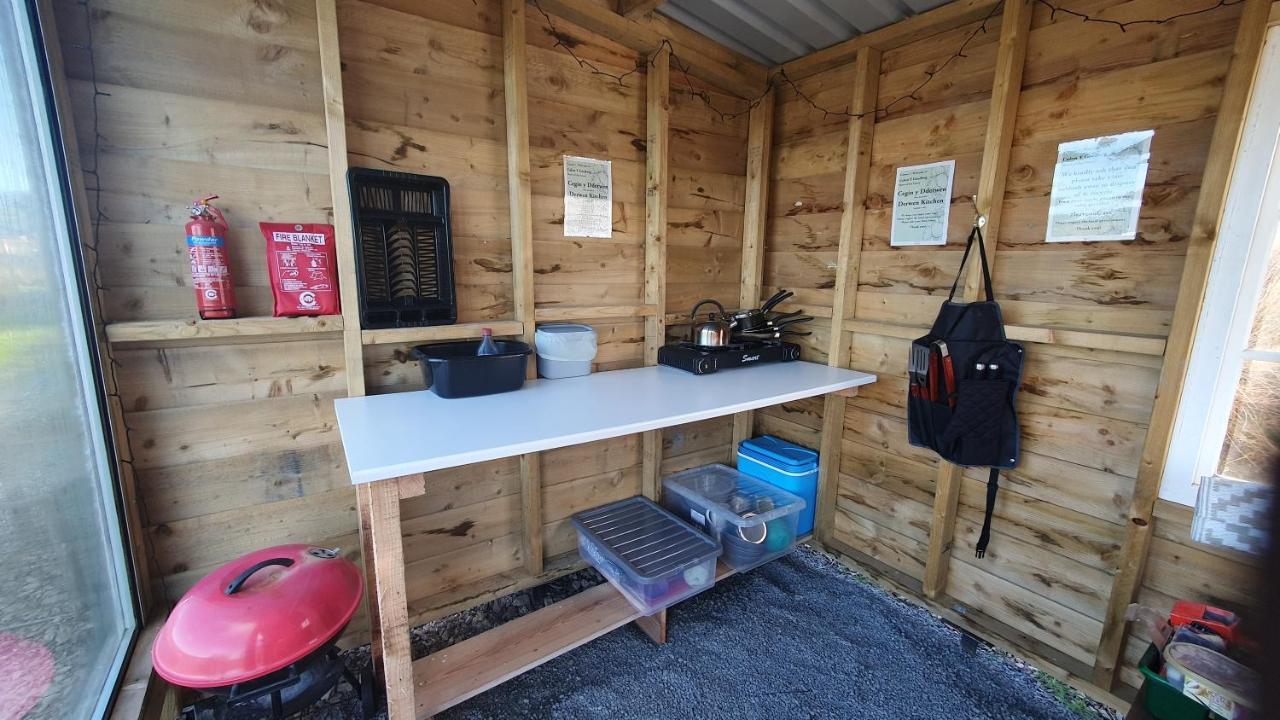 Hotel Calon Y Goedwig Glamping à Llandovery Extérieur photo